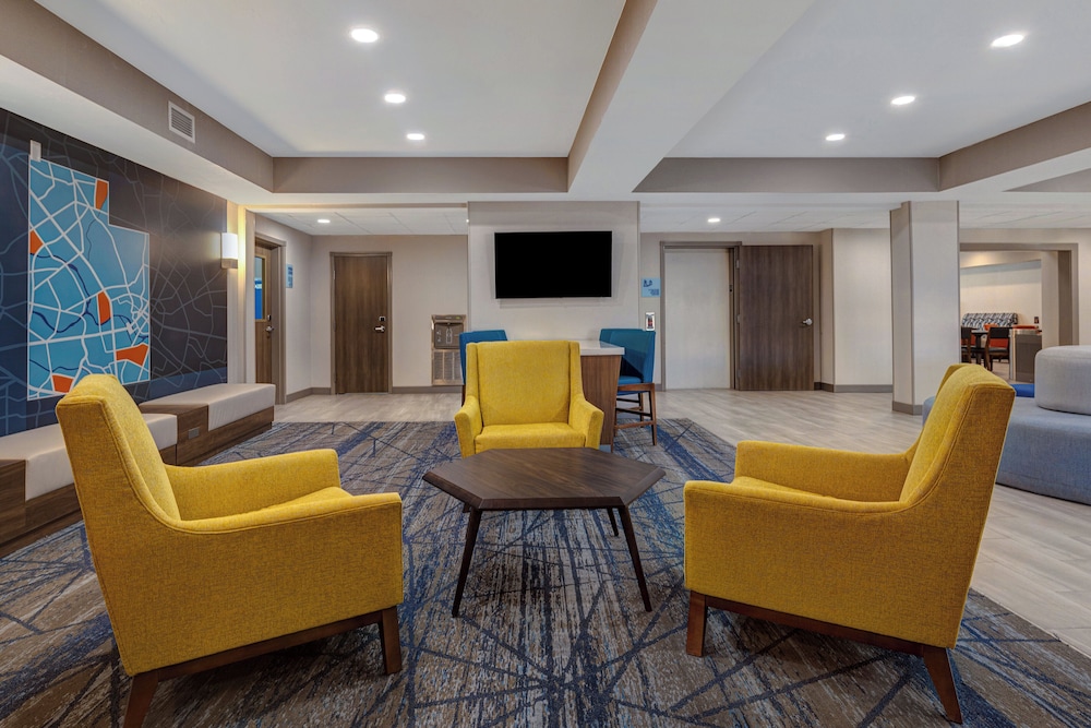 Holiday Inn Express & Suites Moab by IHG - photo 76