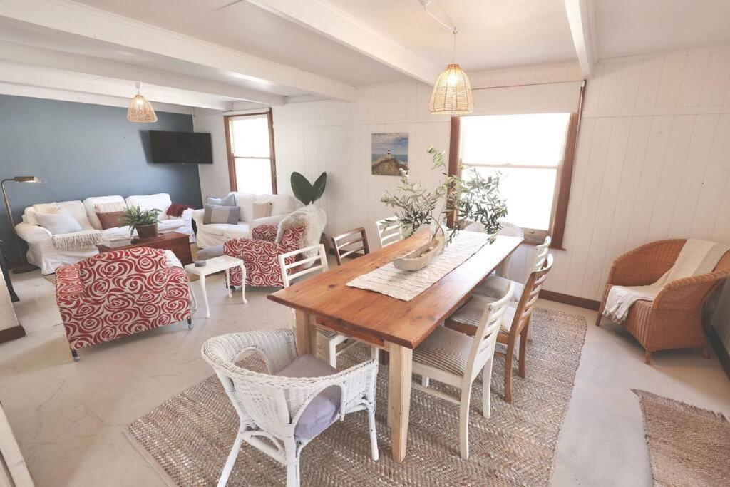 Maisie’s Robe Dog Friendly Wi Fi in Robe, Australia