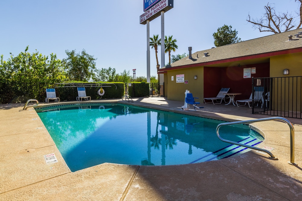 A Victory Inn Tolleson - photo 18