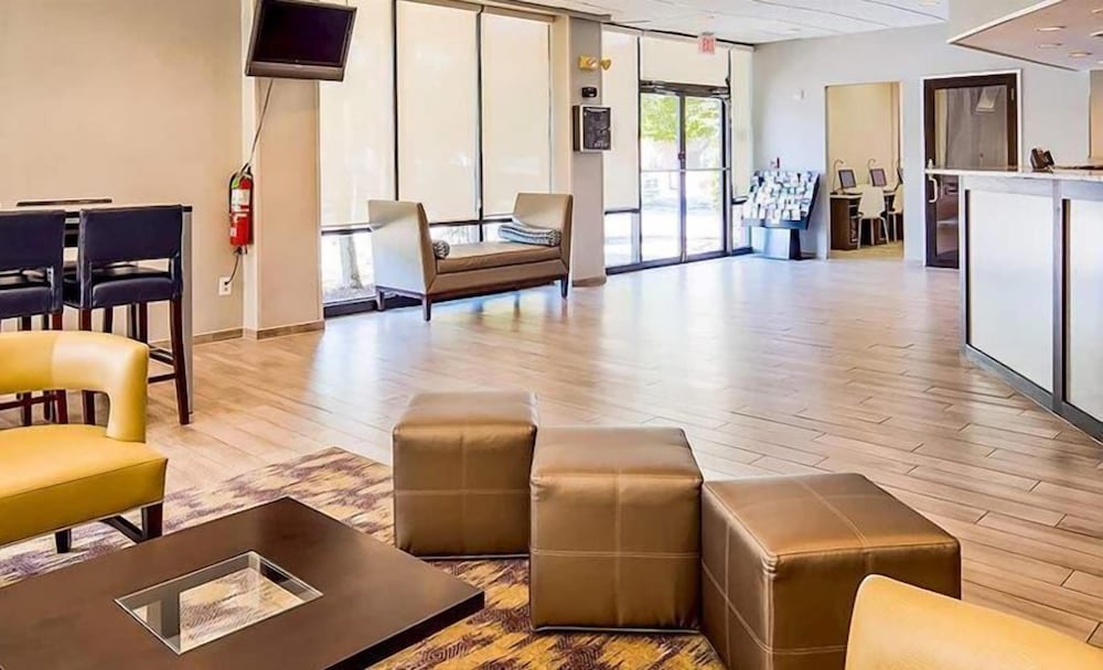 Hotel Pentagon - featured photo