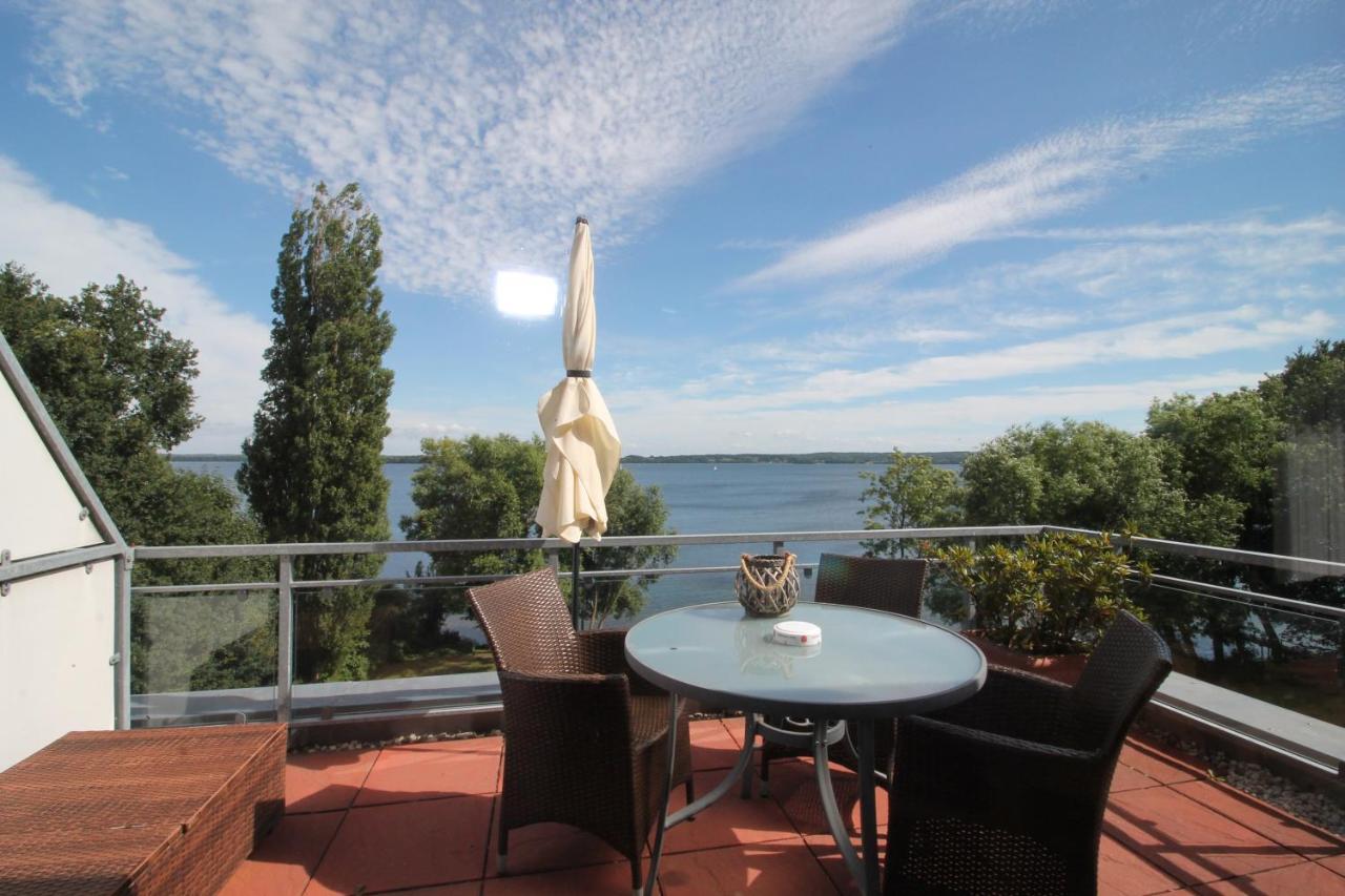 Penthouse am Großen Plöner See — 4-Star Luxury Hotel in Ascheberg, Germany