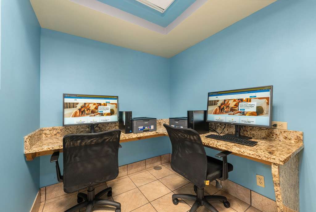 Days Inn by Wyndham Raleigh Airport Research Triangle Park - photo 17