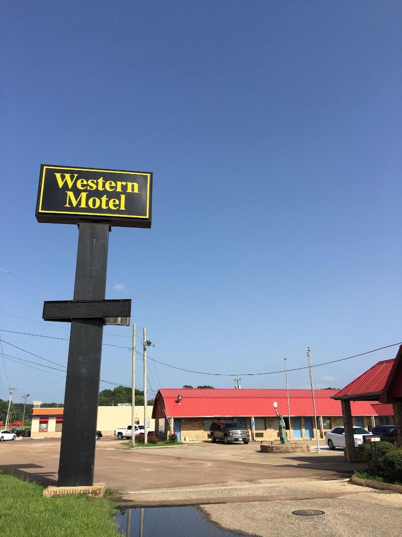 Western Motel - carbon neutral hotel in Magee