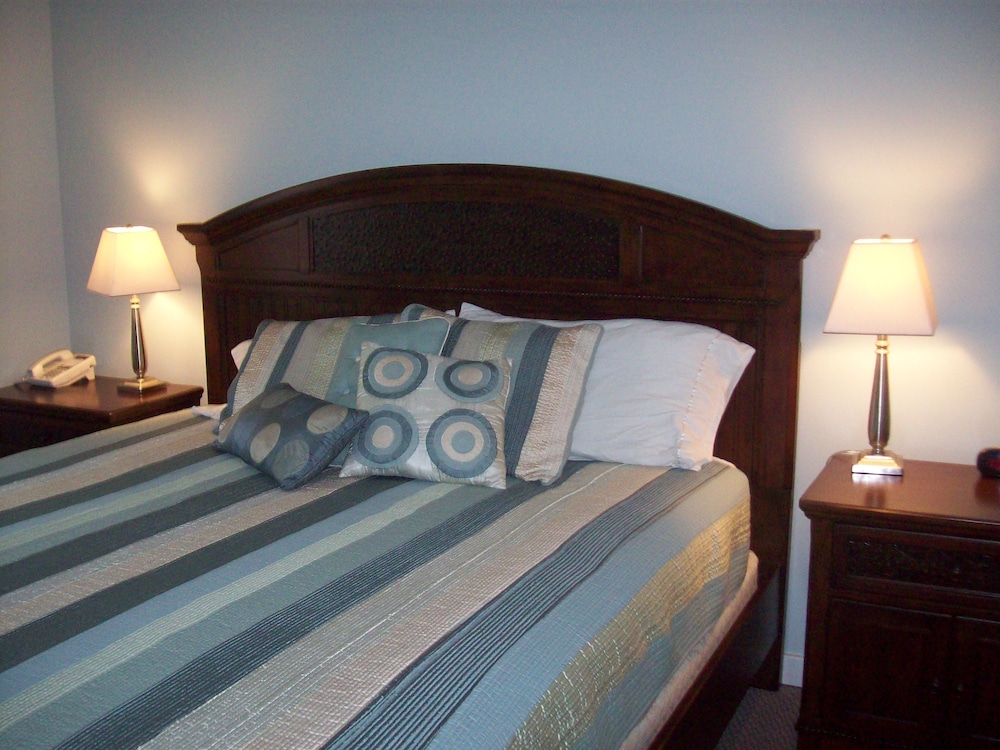 The Colonels Suites Unit 1 - photo 2