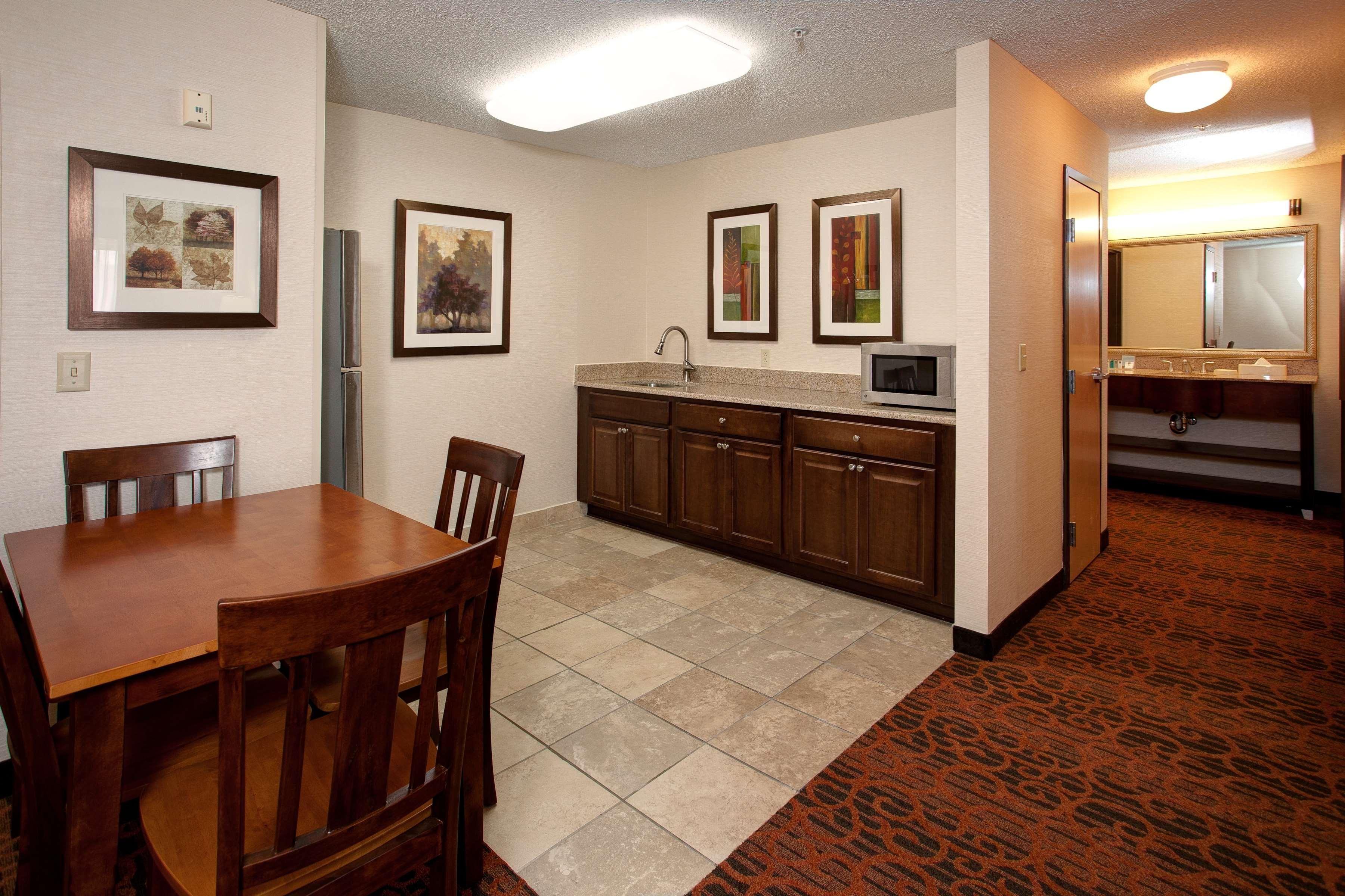Hampton Inn Manhattan - photo 12