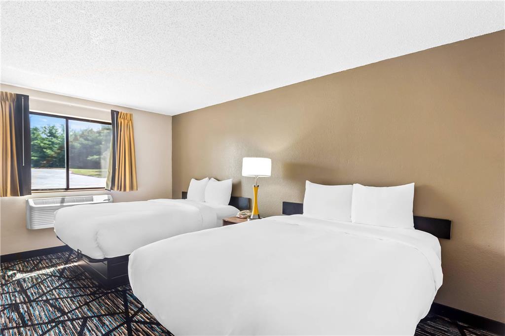 Quality Inn & Suites Howe Sturgis - photo 11