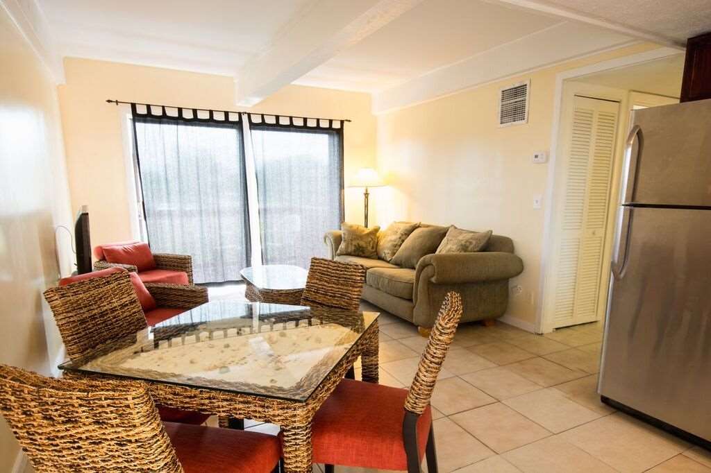 The Royal Inn Beach Hotel Hutchinson Island - photo 40