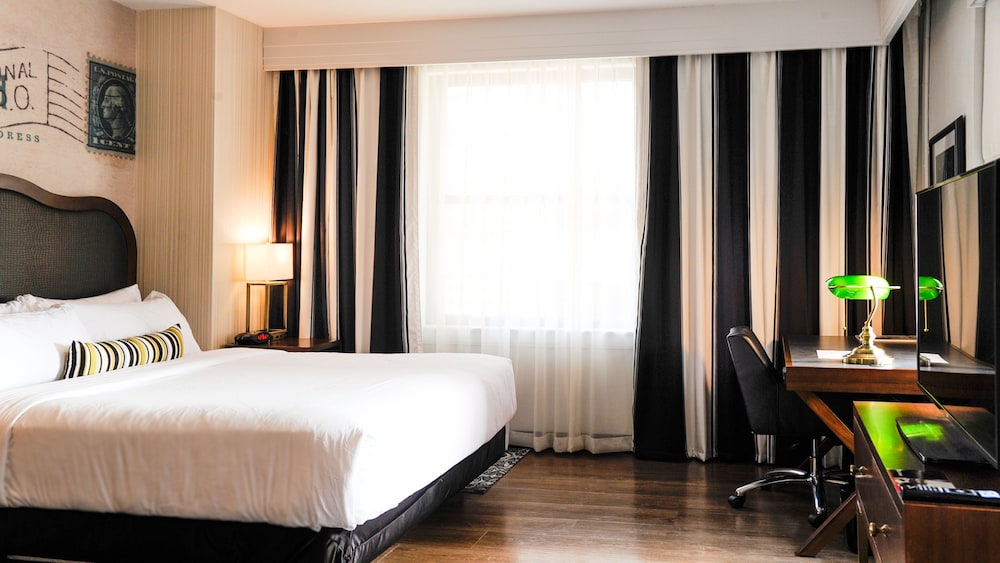 Hotel Indigo Kansas City Downtown by IHG - photo 9