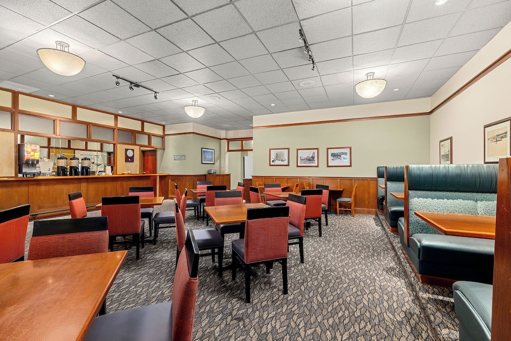 The INN at Gig Harbor - photo 32