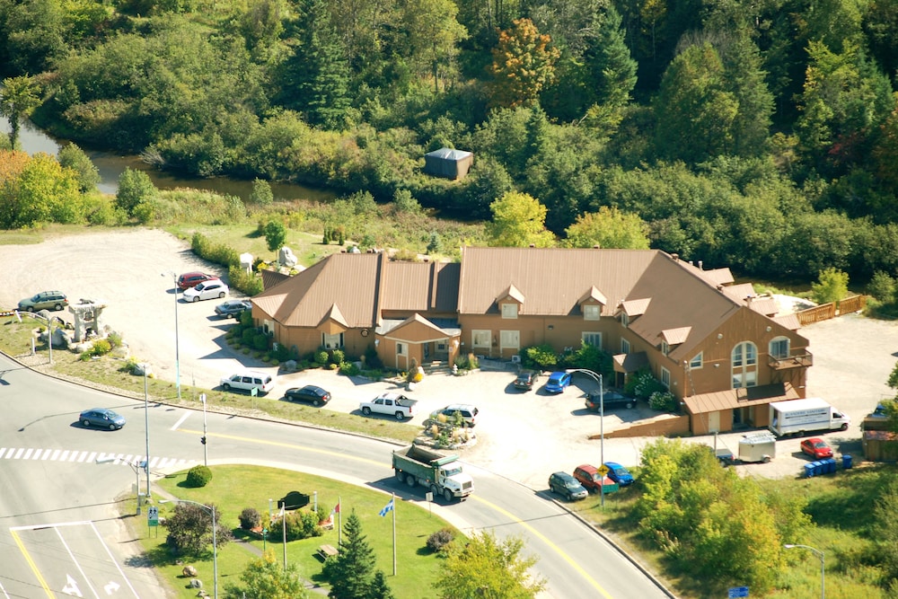Hotel Alila — hotel in Morin-Heights