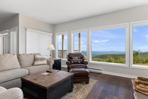 Overlook 04 with Wintergreen Advantage — hotel in Roseland