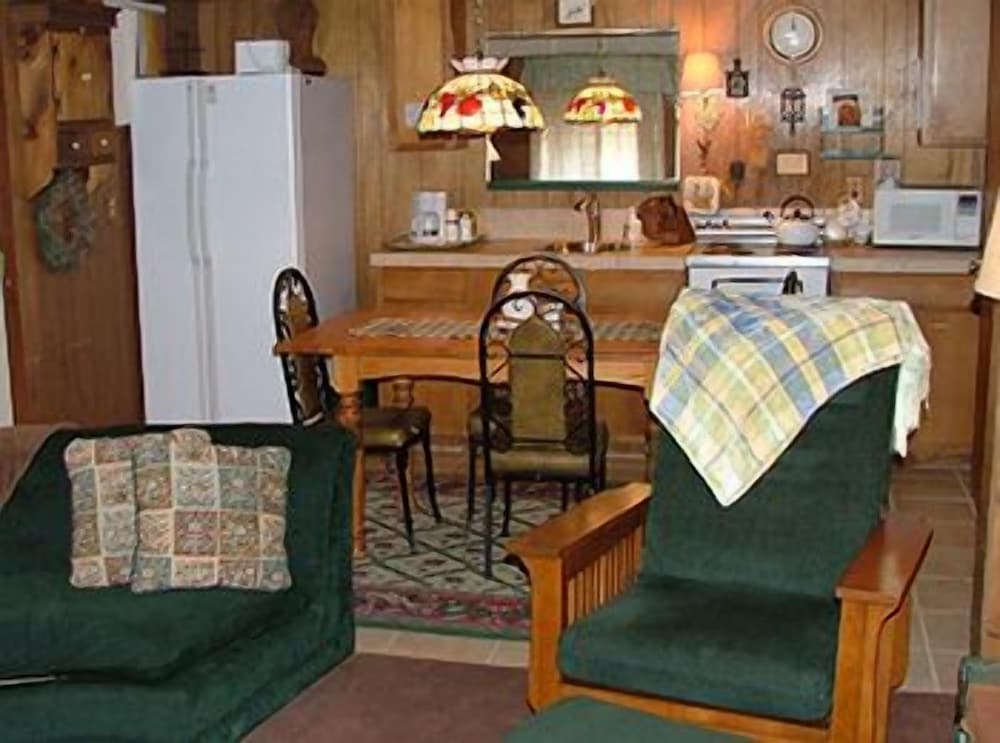 Mountain Haven Inn - photo 31
