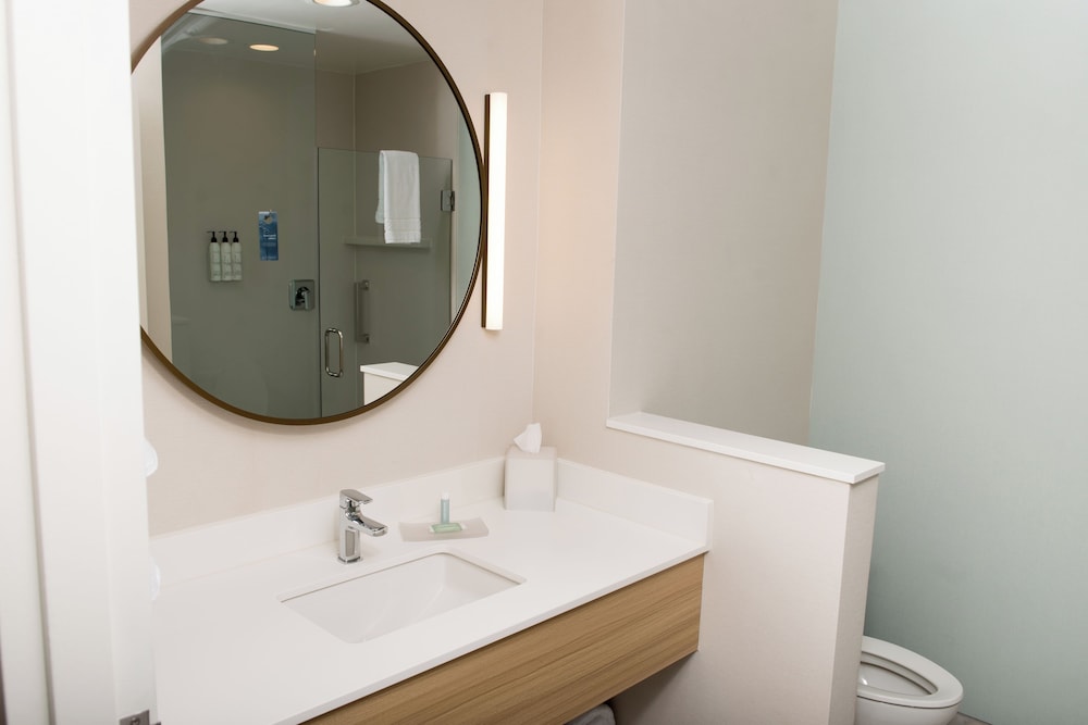 Days Inn Pensacola Beachfront - photo 31