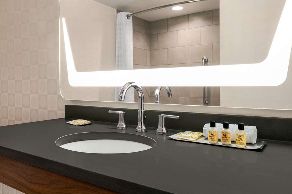 Wyndham Fort Smith City Center - photo 21