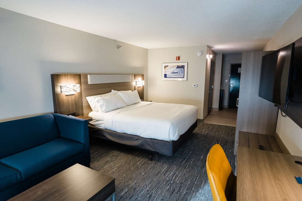 Holiday Inn Express & Suites Knoxville North I 75 Exit 112 by IHG - photo 21