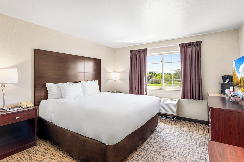 Boarders Inn & Suites Shawano - photo 24