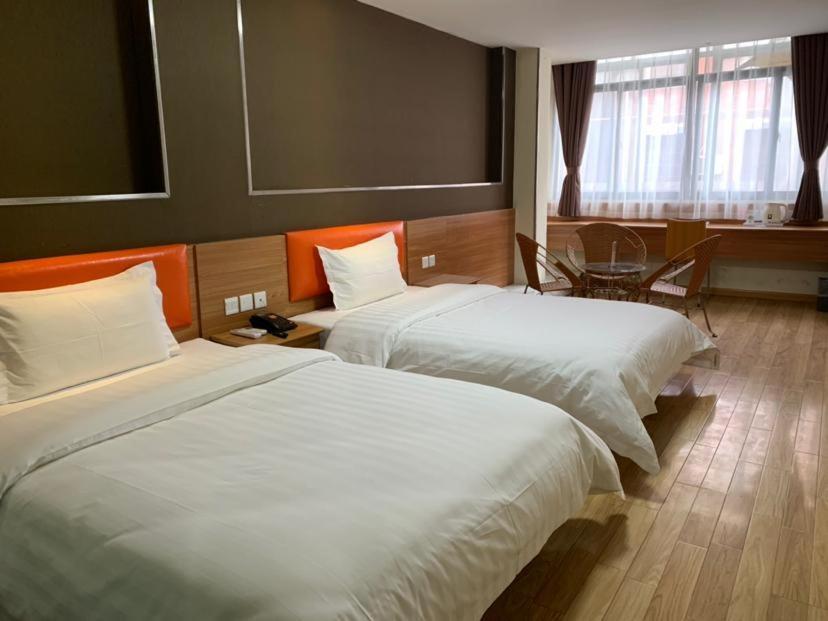 7days Inn Yingshang Lan Star Building Materials Market — Fuyang