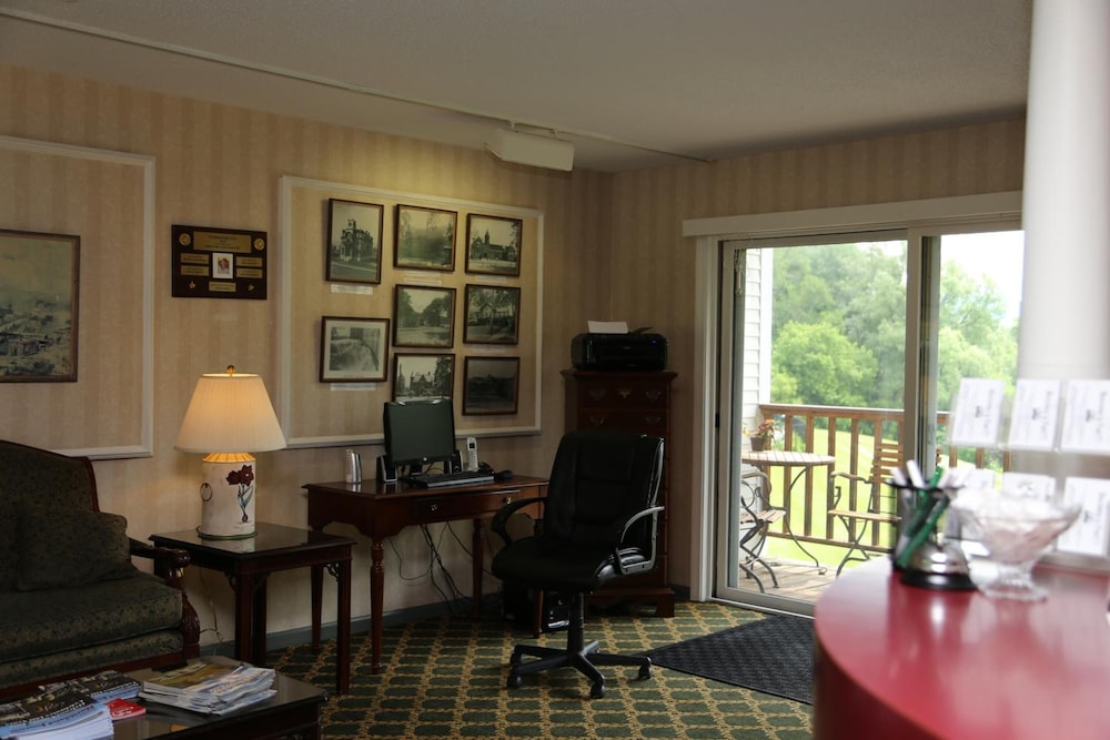 Fairbanks Inn - photo 11