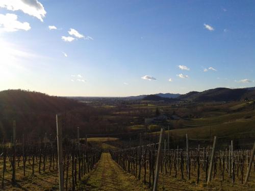B&B MiraValle — 4-Star Luxury Hotel in Gavarno-Tribulina, Italy