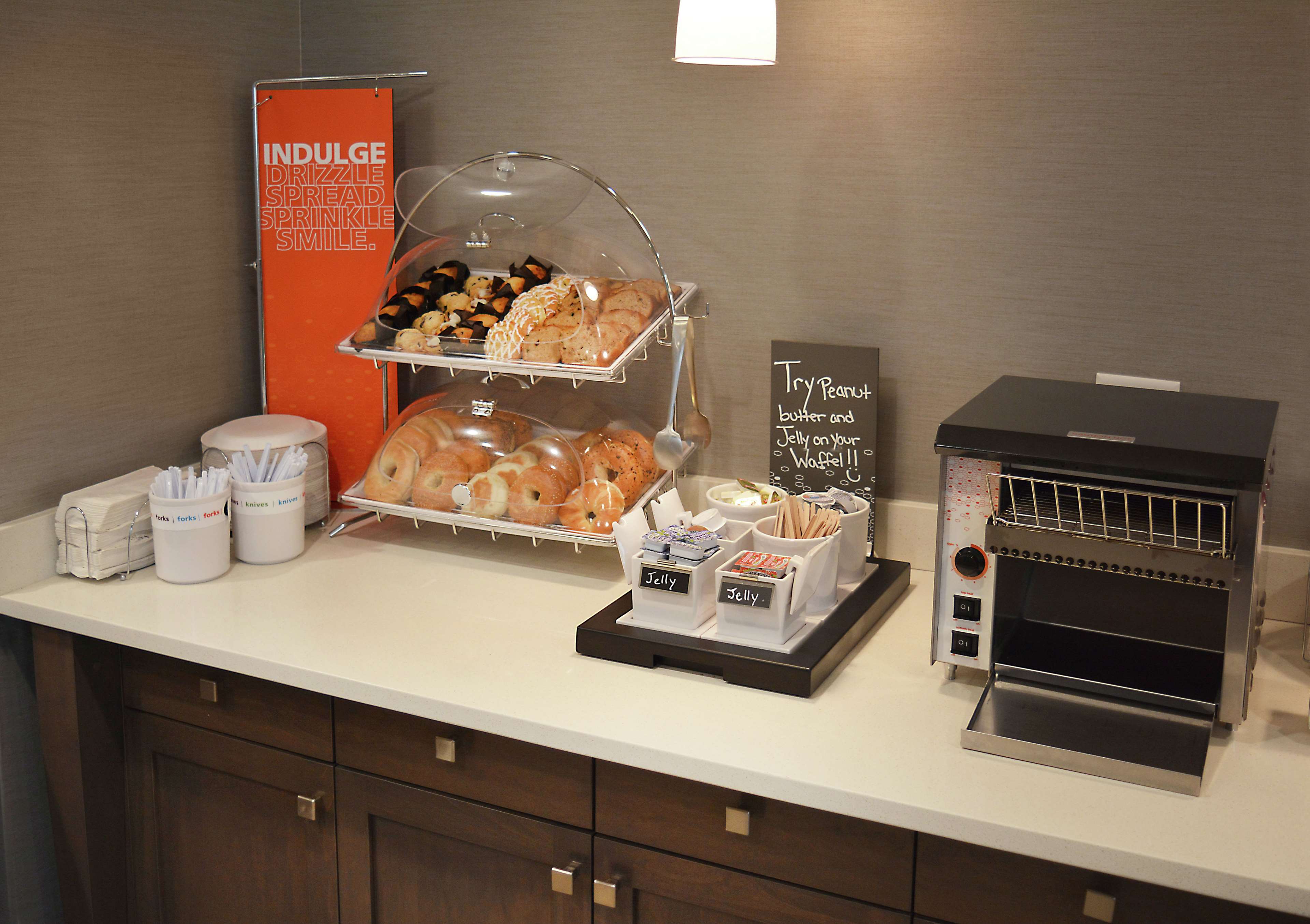 Hampton Inn & Suites Philadelphia Media - photo 10