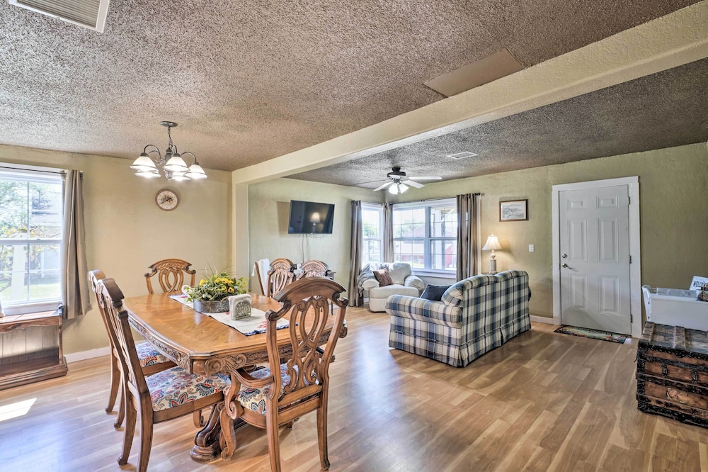 Cobblestone Cottage 10 Mi to Pomme de Terre - featured photo