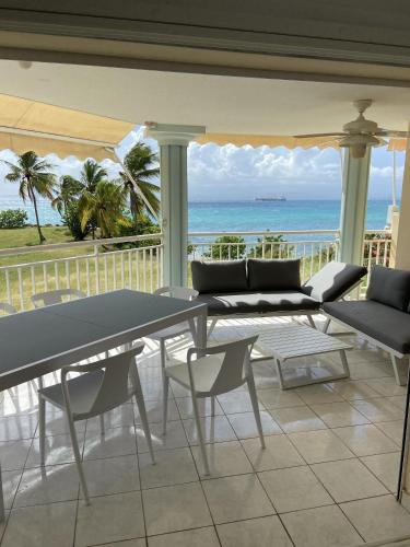 Sea Side - carbon neutral hotel in Le Gosier