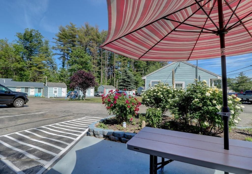 Brookside Motel And Cottages - photo 25