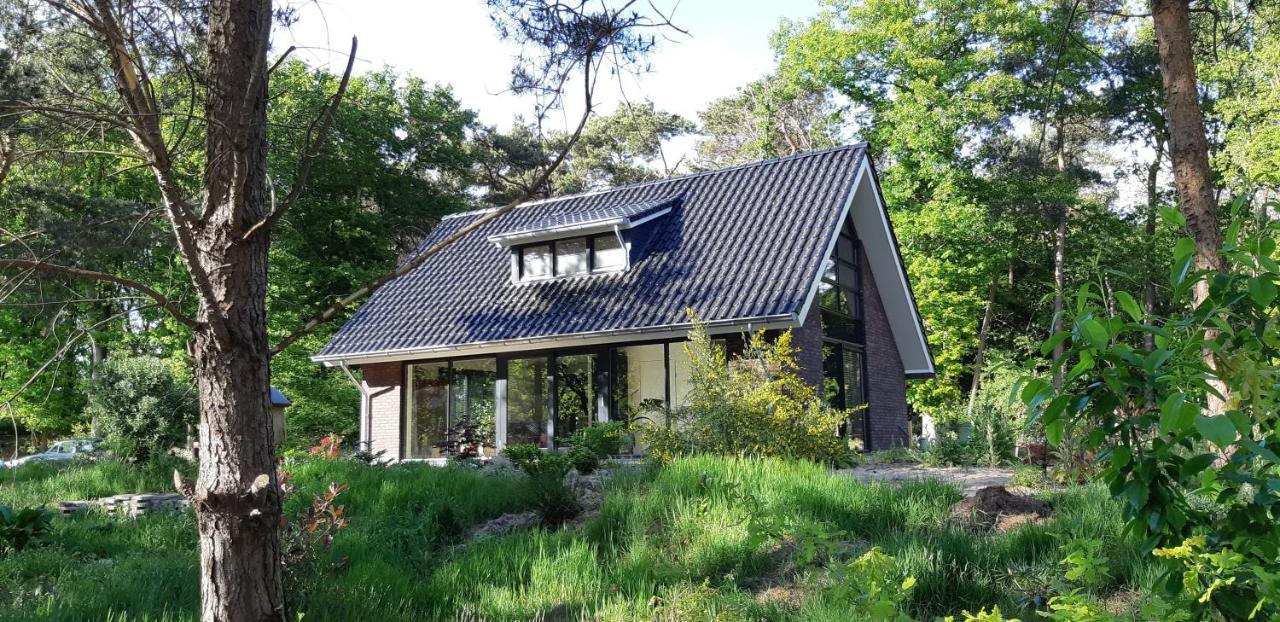 Vakantiehuis Met Hottub En Barrelsauna — Dalfsen