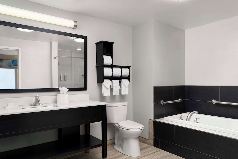 Hampton Inn Stafford Quantico & Conference Center - photo 24