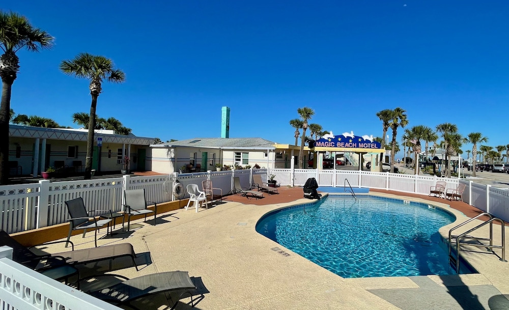 Magic Beach Motel - photo 40