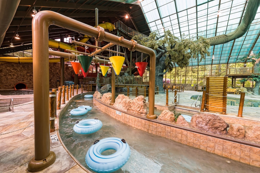 Westgate Smoky Mountain Resort & Spa - photo 38