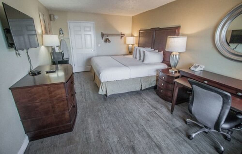 Days Inn by Wyndham Fort Walton Beach - photo 13