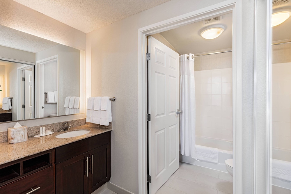 Residence Inn by Marriott Louisville Downtown - photo 11