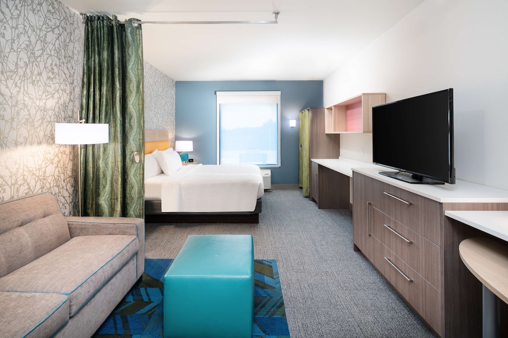 Home2 Suites by Hilton Brunswick - photo 4