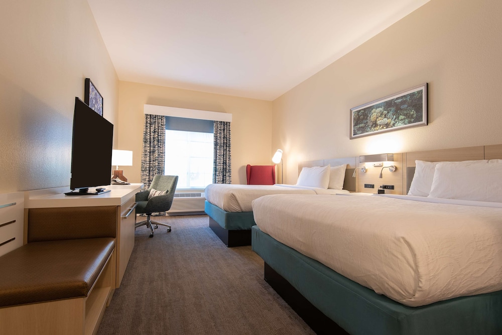 Hilton Garden Inn Calabasas - photo 7