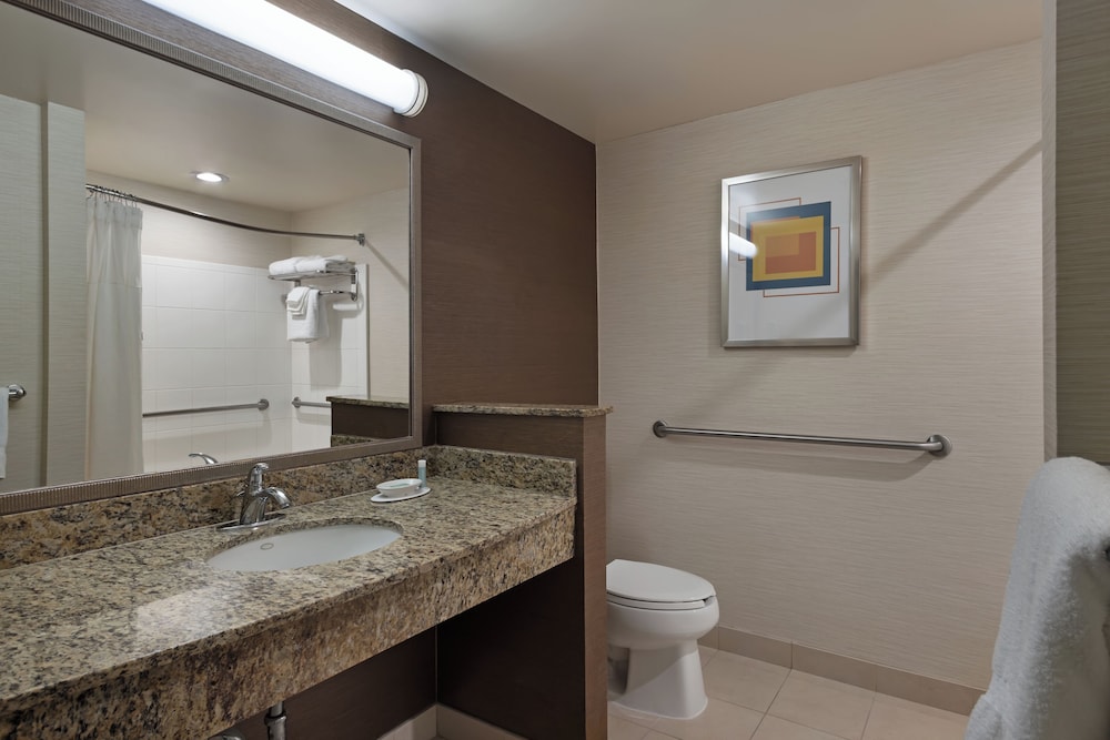 Fairfield Inn by Marriott Sacramento Cal Expo - photo 20