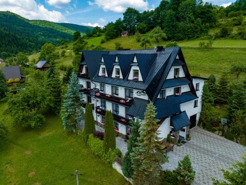 Dom Wypoczynkowy U Staska — hotel in Ochotnica Dolna