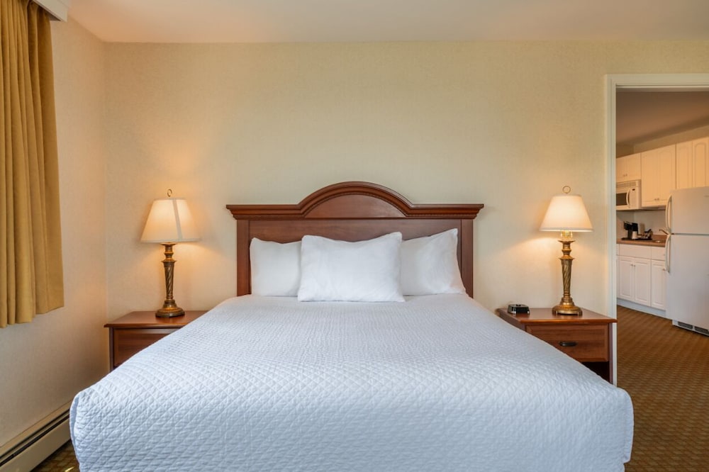 Ogunquit Hotel & Suites - photo 21