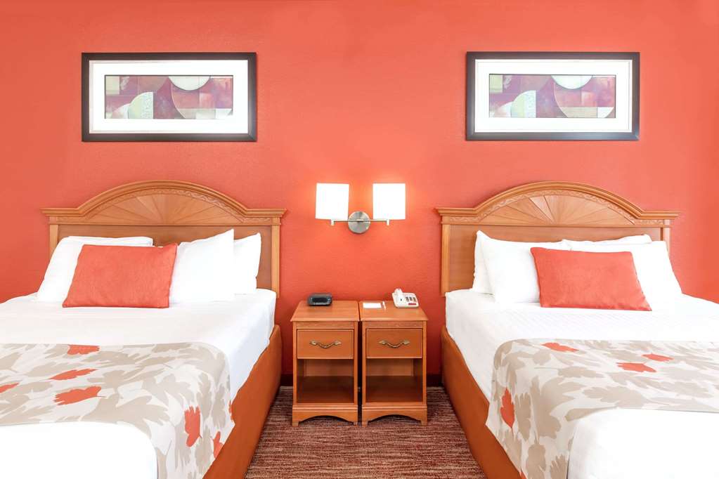 Hawthorn Suites by Wyndham Irving DFW South - photo 7