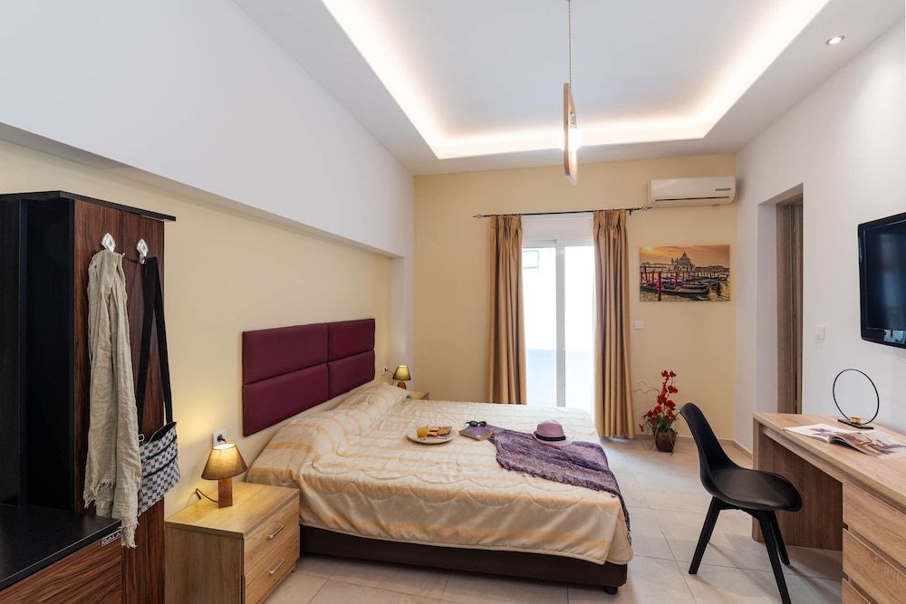 Four Season Apartment — 4-Star Luxury Hotel in Rodos, Greece