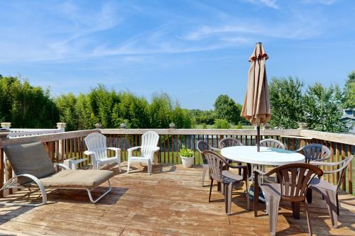 South Hampton 38181 Greenport Ln — 4-Star Luxury Hotel in Ocean View, United States