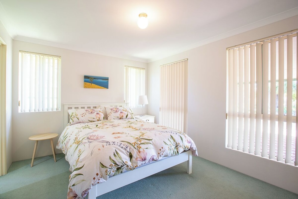 Retreat On Dolphin — hotel in Broadwater