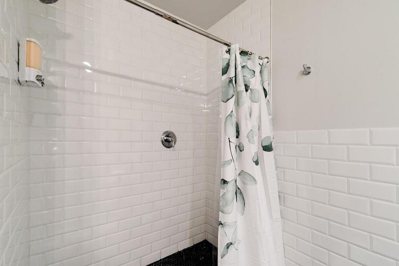 Luxury Downtown Dallas Stay by Amyfinehouse - photo 273