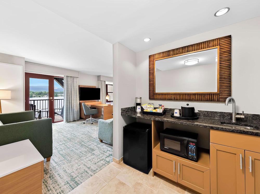 Hampton Inn & Suites Lake Placid - photo 17