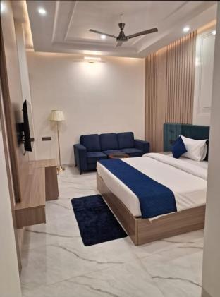 Shree Aaradhya Suites in Nawalgarh, India