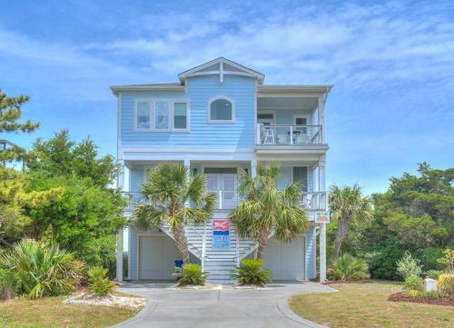 Miss Rumphius by the Sea in Oak Island, United States
