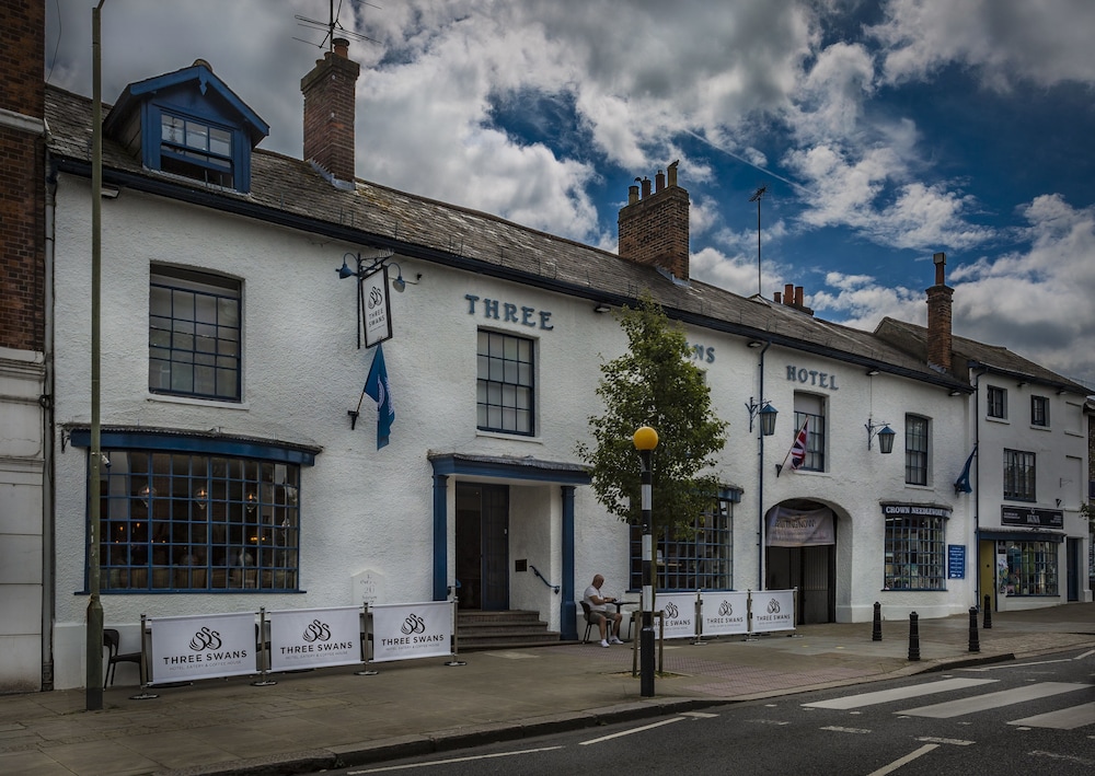 The Three Swans Hotel Hungerford Berkshire — 4-Star Luxury Hotel in Hungerford, United Kingdom