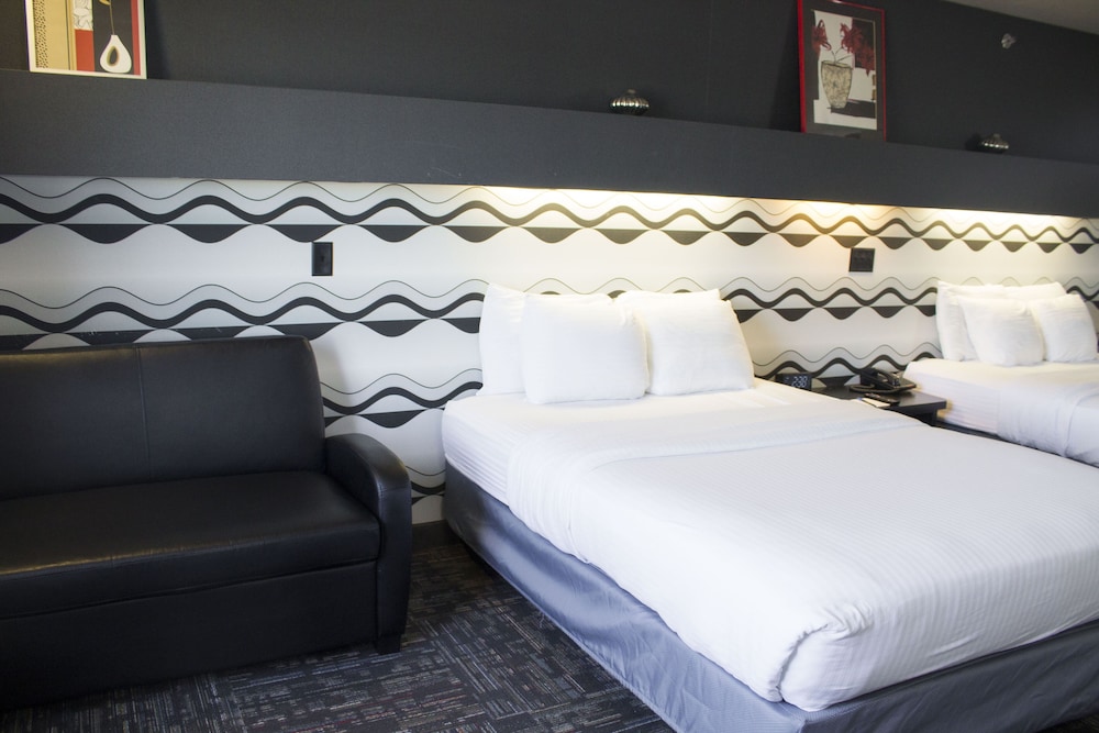 Metropolis Resort - photo 14