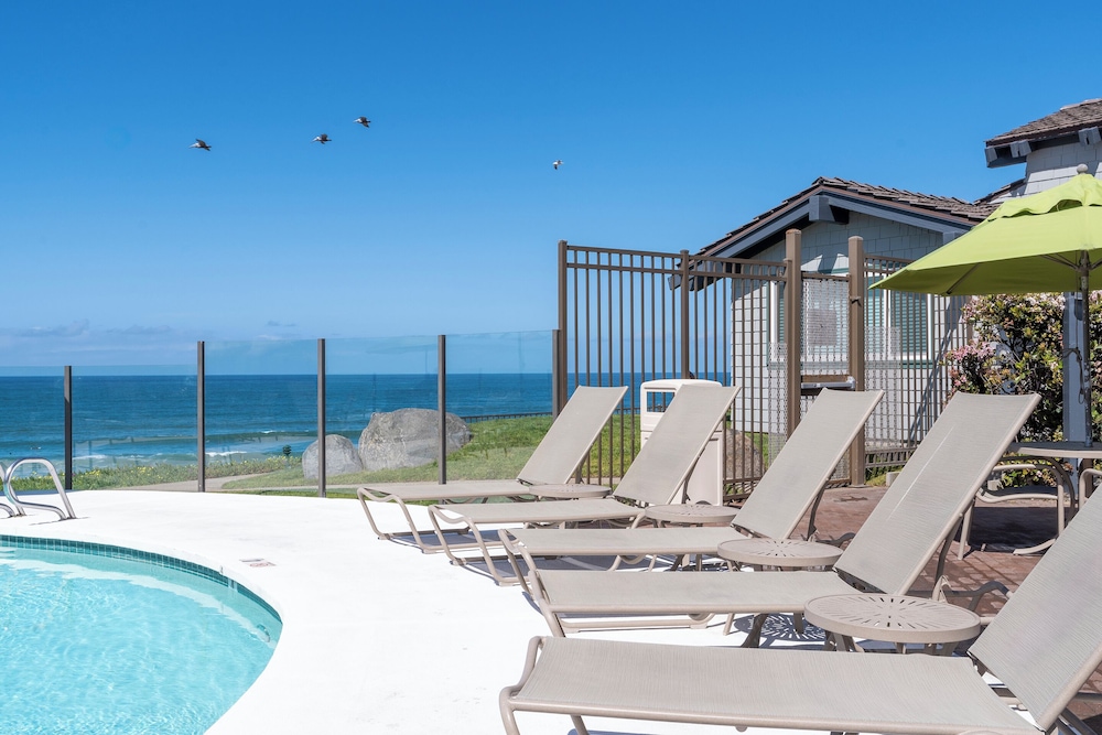 Wave Crest Resort - photo 47
