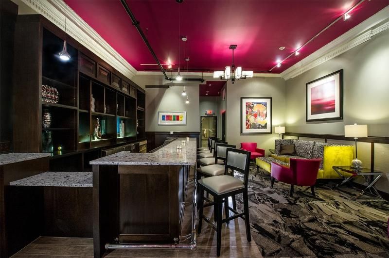 The Parker Inn & Suites - photo 4